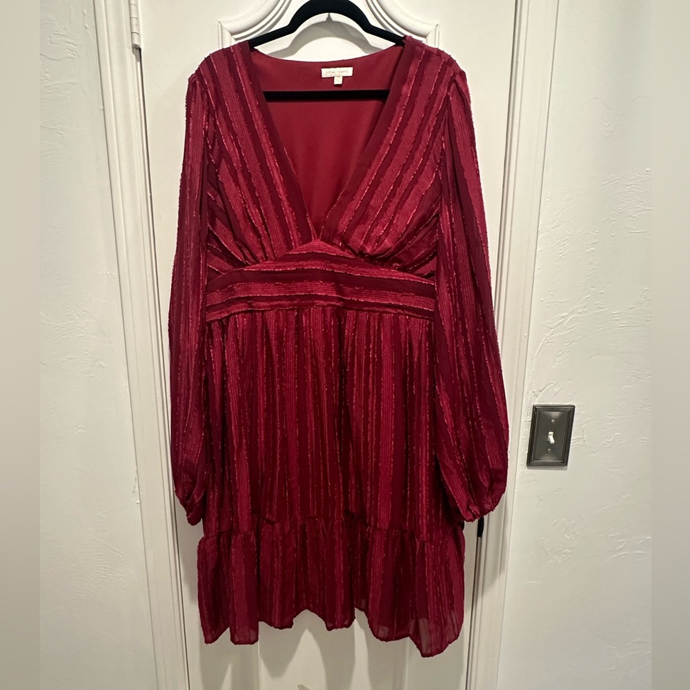 Flying Tomato size 3x raspberry velvet mix polyester dress.
